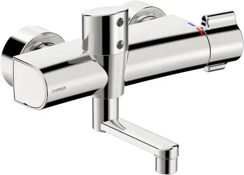 Waschtischbatterie von HANSA mit kontrollierbarem Wasserfluss. Ausführung in Chrom, mit einer Ausladung von 100 mm. Design für moderne Badezimmerumgebungen.